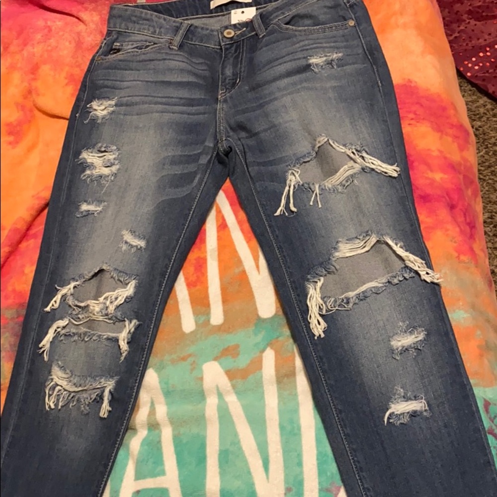 Charm boutique kancan jeans